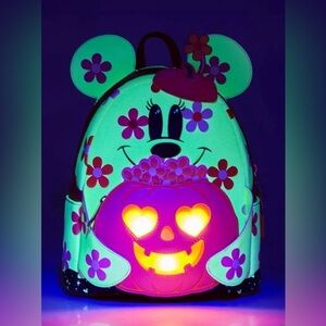 Loungefly Disney Minnie Mouse Floral Pumpkin Glow N Dark Light Up Mini Backpack